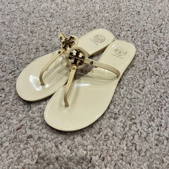 Tory Burch Mini Miller Jelly Thong Sandals Sz 8 Ivory Casual Summer - Picture 1 of 5